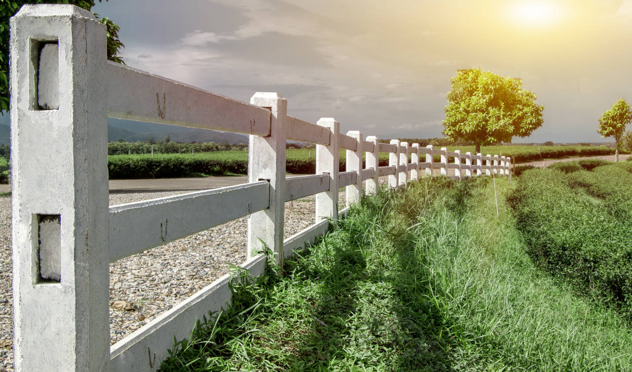 Estate fences add beauty to your property