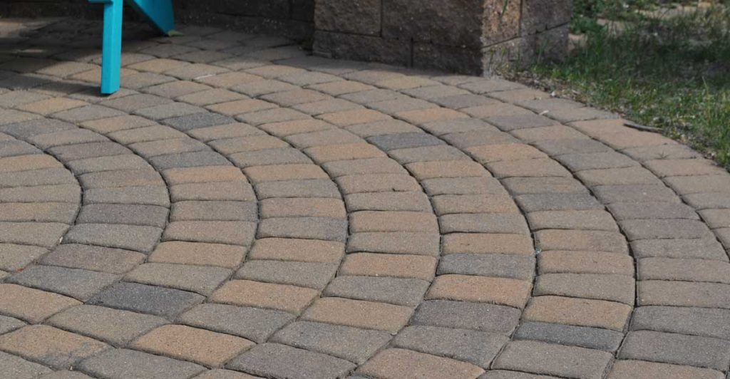 How to Choose the Right Paver Color and Style Inch Calculator