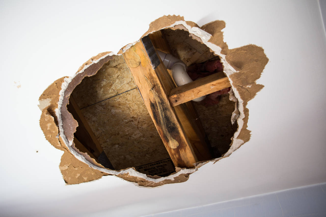 Damage to a drywall ceiling due to a water leak